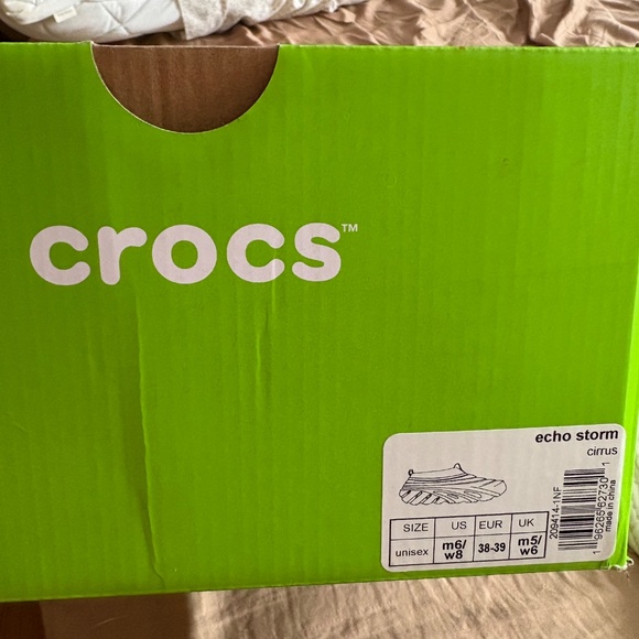 Crocs - Picture 3 of 4